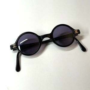 Authentic Chanel Sunglasses 0246894305